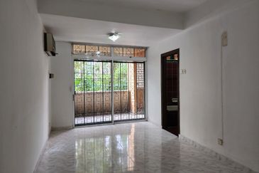 City Gardens Condominium