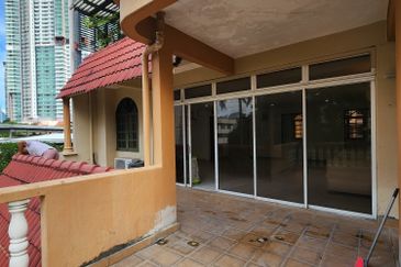 City Gardens Condominium