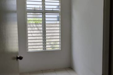 Single Storey houseBandar Mahkota Banting For Sale