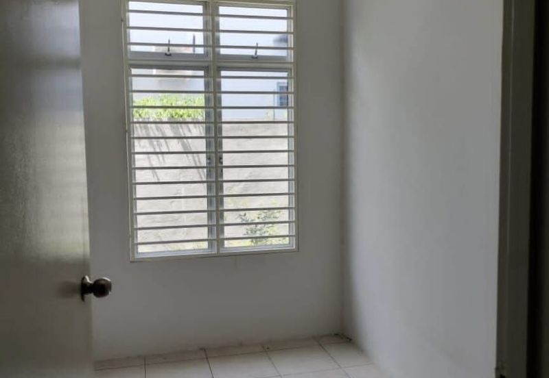 Single Storey houseBandar Mahkota Banting For Sale