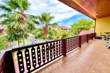 Bungalow 2 Storey Damar Bayu Glenmarie Cove Telok Gong Port Klang