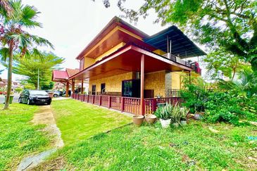 Bungalow 2 Storey Damar Bayu Glenmarie Cove Telok Gong Port Klang