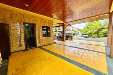 Bungalow 2 Storey Damar Bayu Glenmarie Cove Telok Gong Port Klang