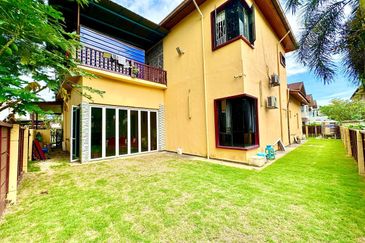 Bungalow 2 Storey Damar Bayu Glenmarie Cove Telok Gong Port Klang