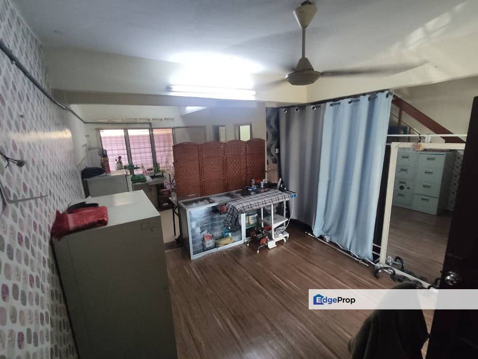 Low cost Double storey at Bandar Seri Ehsan, Selangor, Banting