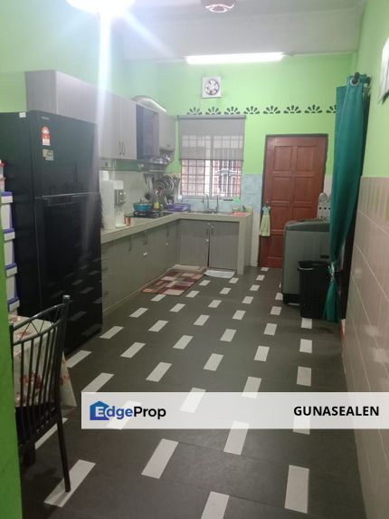 FREEHOLD RENOVATED 1- Storey Terrace , Seksyen 32, Selangor, Shah Alam