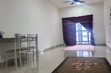 Below Market Residensi Zamrud Kajang 2,Selangor For SALE