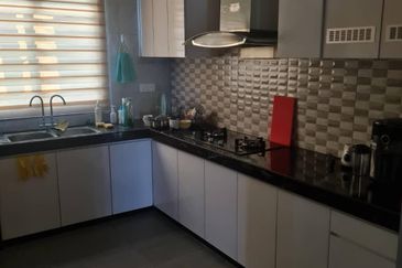 Scarlet @ Bandar Rimbayu