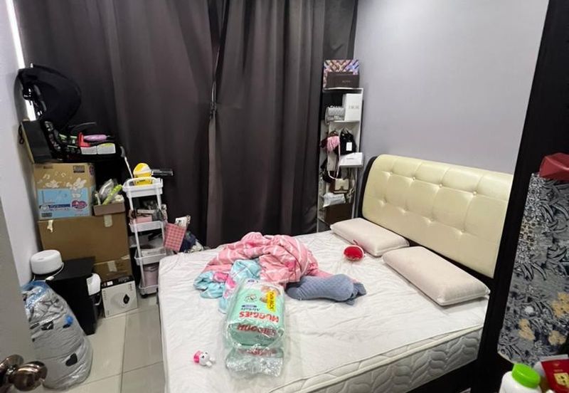 Dedaun Hijau (Greenfield Regency)