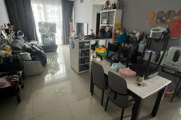 Dedaun Hijau (Greenfield Regency)