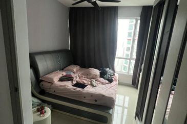 Dedaun Hijau (Greenfield Regency)