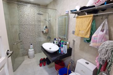 Jalan Kemus, Simpang Ampat