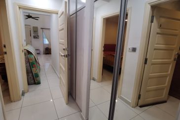 Jalan Kemus, Simpang Ampat