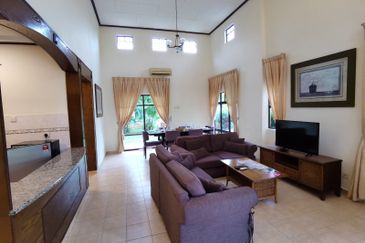 Jalan Kemus, Simpang Ampat