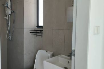 Kenwingston Platz Residence