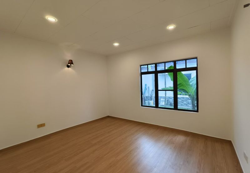 Jalan Kemus, Simpang Ampat