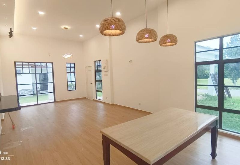 Jalan Kemus, Simpang Ampat