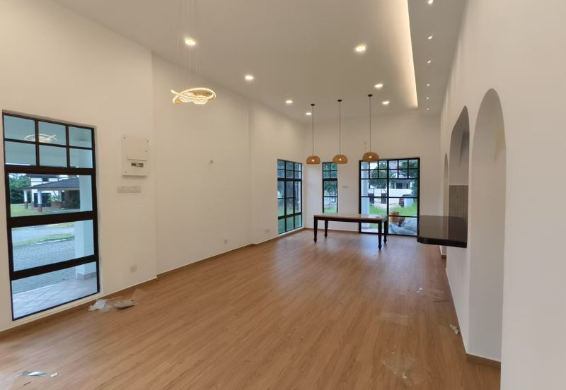 Jalan Kemus, Simpang Ampat