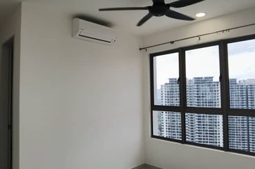 Kenwingston Platz Residence