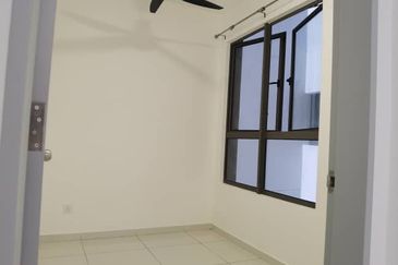 Kenwingston Platz Residence