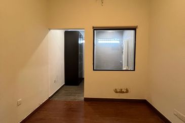 Tmn Melawati 20x75 Single Storey 3rooms 3bathrooms Non Bumi Freehold Well Kept Setapak Wangsa Maju Ukay Perdana