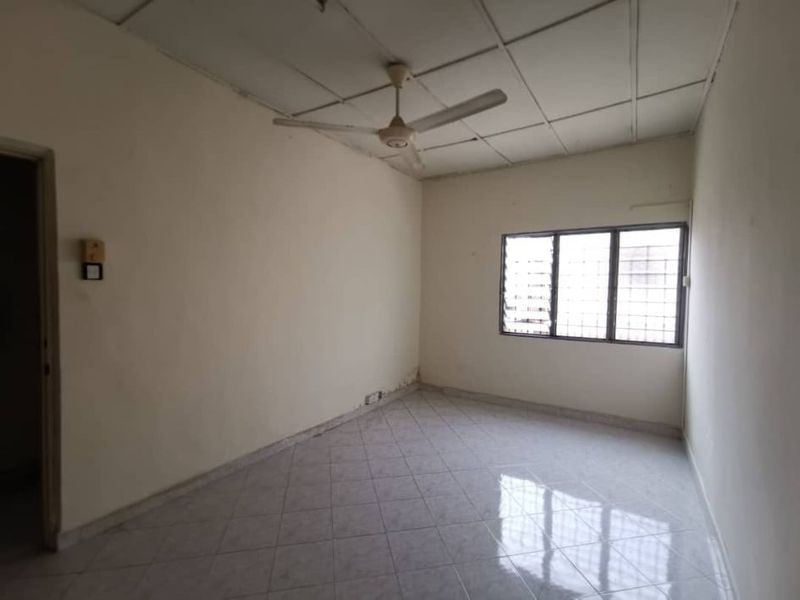 RENOVATED 2-Storey Terrace House Taman Permata Ulu Kelang KL 14x60 2 rooms 2 bathrooms Freehold Extended , Kuala Lumpur, Taman Melawati