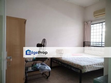 Corner Single Storey House Taman Kinrara 1 For Sale, , 