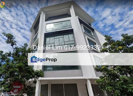 Freehold 4 stry Shop House Puchong (Total rental revenue is RM 14,510, Fully Tenanted), , 