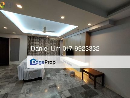 Freehold 3 Storeys House with Basement Taman Wawasan Puchong for Sale, , 