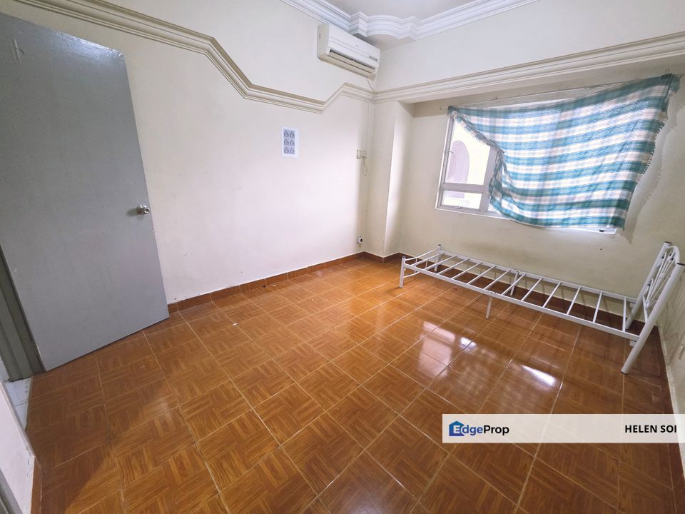 Tampoi Dwi Mahkota Apartment, Johor, Johor Bahru