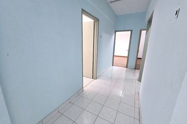 Dwi Mahkota Condominium