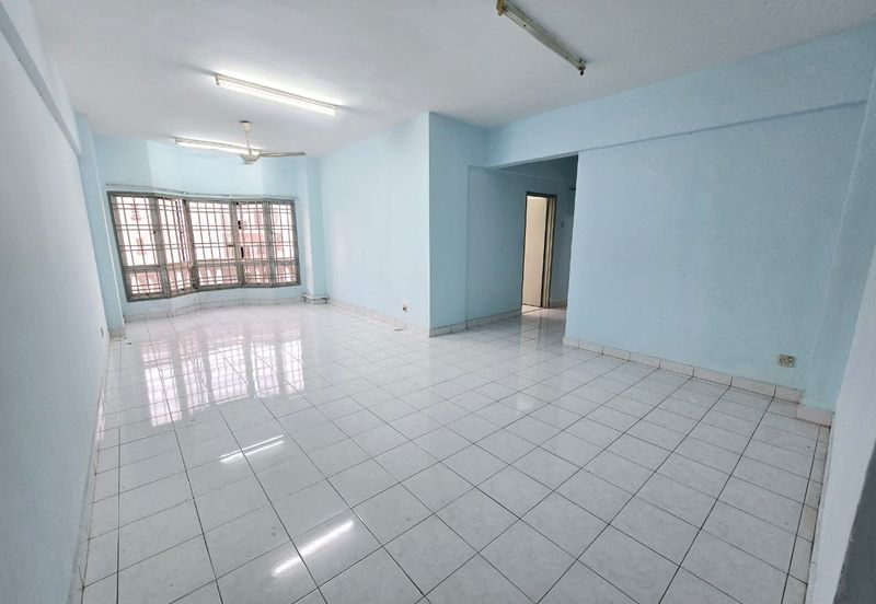 Dwi Mahkota Condominium