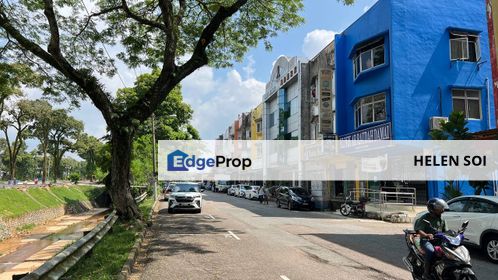 Taman Puteri Wangsa Three Story Shop Lot , Johor, Johor Bahru