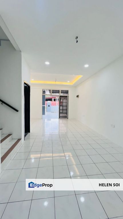 Kulai @ Taman Sri Putri Kulai Double Storey Terrace House (Full Loan)
, Johor, Kulai