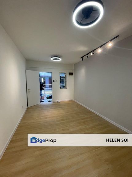 Plentong Hijau Utama Flat , Johor, Masai
