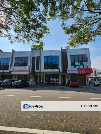 Taman Nusa Bayu Double Storey Shoplot, Johor, Nusajaya