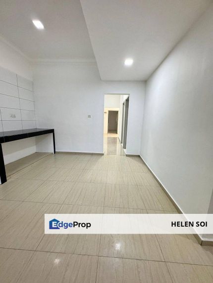 Taman Perling Single Storey Tetrace House Endlot 
, Johor, Johor Bahru