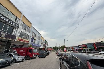 Taman Ungku Tun Aminah