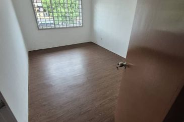 Bandar Baru Seri Alam