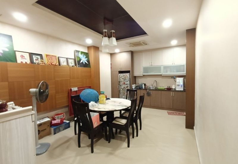 Taman Austin Heights