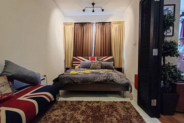 Seri Austin Luxury Apartment