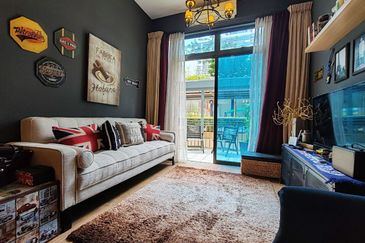 Seri Austin Luxury Apartment