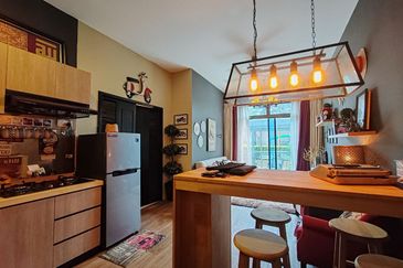 Seri Austin Luxury Apartment