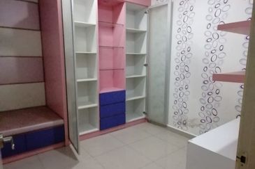 P'residen, Bandar Baru Permas Jaya