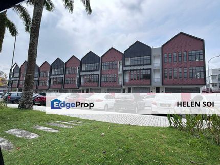 Sutera Square @ Sutera Utama Three Storey Shop Endlot (Infront Sutera Mall), Johor, Skudai