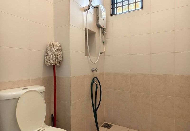 Taman Austin Heights