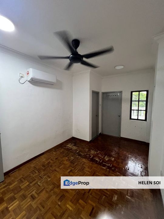 Datin Halimah @ Larkin , Johor, Johor Bahru