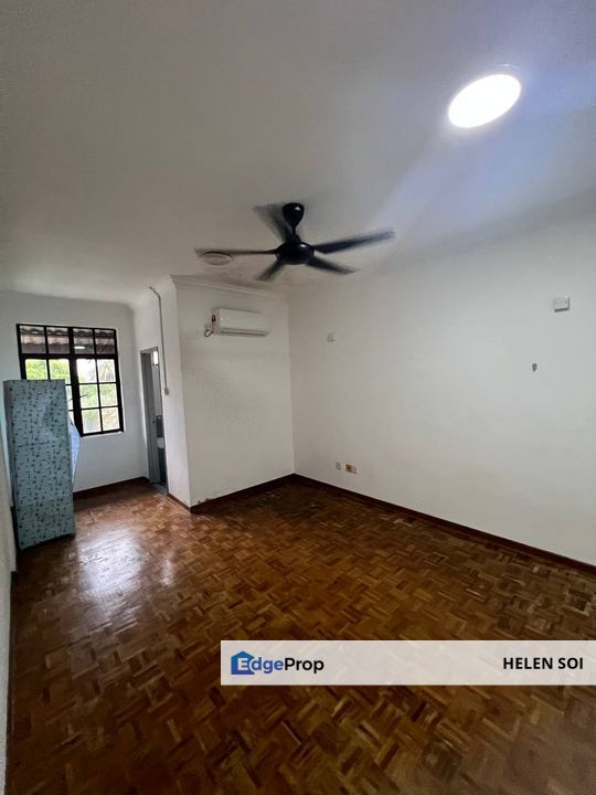 Datin Halimah @ Larkin , Johor, Johor Bahru