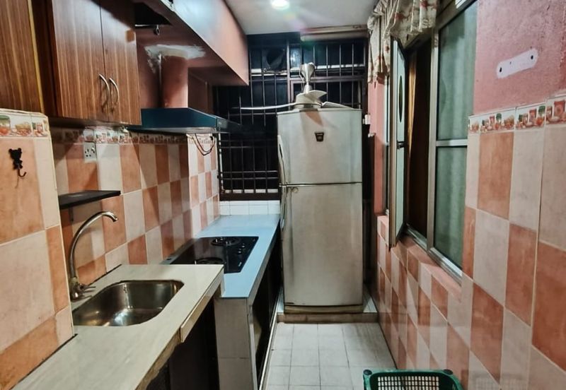 Desa Skudai Apartment