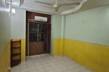 Desa Skudai Apartment